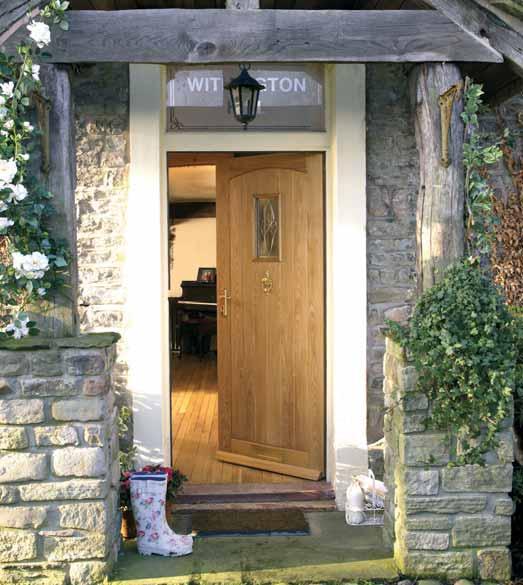 Cottage Oak triple glazed The design of this door is perfect for creating a traditional rural style.