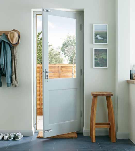 2XG/2XGG Hemlock This simple, functional door admits plenty of light as a single top glazing panel (XG). It also has a loose pinned bottom panel that offers the option of a second glazing panel (XGG).