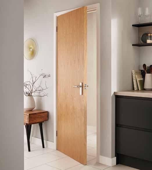 Oak Veneer The natural timber veneer of this door ensures a classic and timeless feel for a variety of domestic and commercial environments.