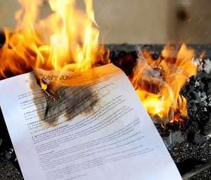 Altered Documents (continued) Charred Documents Sometimes documents are accidently or purposely charred in a