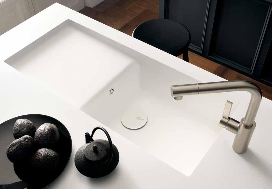 Accessories SUBTLE DETAILS PROVIDE ANOTHER FACTOR OF ELEGANCE FOR THE KITCHEN SINKS AND BATHROOM BASINS OF CORIAN.
