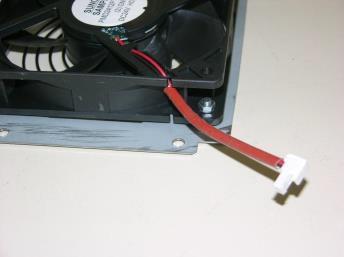 2 Unscrew fan plate on bottom side of filter. 3 Pull out fan connector plug. 4 Disassemble fan from plate (4 bolts).
