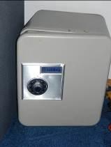 Gibson Chest Freezer Dorm Size Refrigerator Portable Sewing Machine Lots of