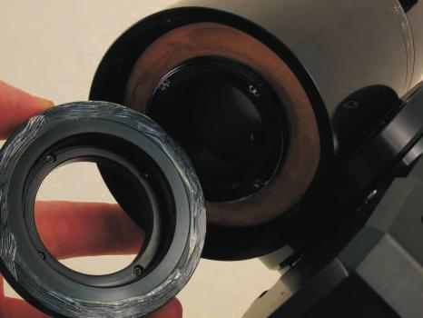 (3-12) Remove the polar scope adapter ring.