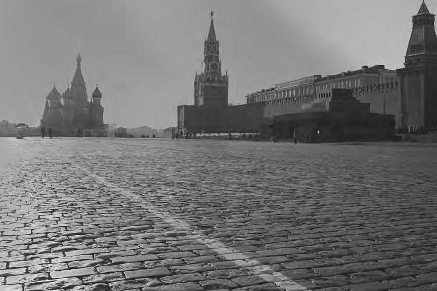 I A m N o t O n e o f T h o s e W h o L e f t t h e L a n d Red Square in Moscow (Image copyright Alexey Fyodorov, 2010. Used under license from Shutterstock.