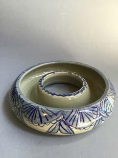 au/ ALL PIECES ARE HAND MADE ON A POTTERS