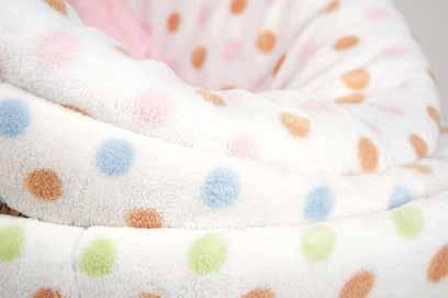 Dot Plush Fleece Bedding & Basket Set -