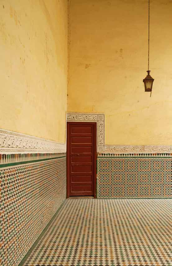 TILE TRIM HISTORY other countries throughout the world that have had a long (centuries-old) history and a rich culture of tile making and tile usage have not used tile trim.