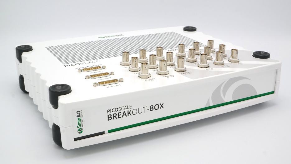 ACCESSORIES BREAKOUT-BOX Convenient access to all signals The PICOSCALE Breakout-Box (BOB) provides simple and convenient access to the many different interfaces of the PICOSCALE controller.