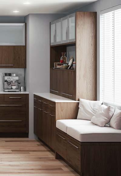 MAPLE A beloved cabinet wood species known for its consistency, Maple s dense, smooth grain pattern and uniform