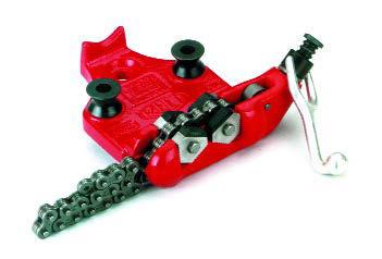 Chain Vises Dual purpose jaws to hold metal and plastic pipes Jaws easily rotated to different