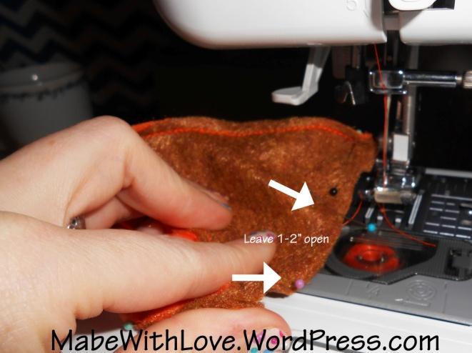 Take your pinned piece to the machine and start sewing