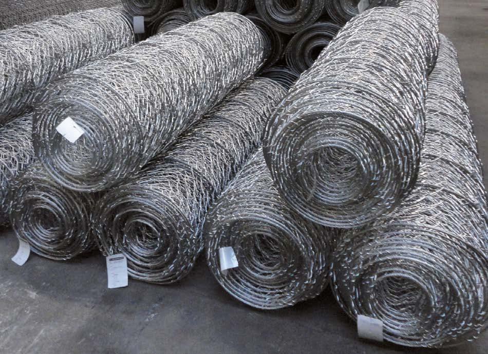Steelgrid HR combines the flexibility and simplicity of installation of Double Twist mesh with the high tensile strength, low extension and durability of steel wire rope.