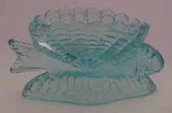 Wright Item: 77-1 Colonial Carriage Ash Tray (Mold purchased by Fenton Glass) Reference: H&J 859 Size: 3 1/2 long, 2 wide, 2 high Remarks: