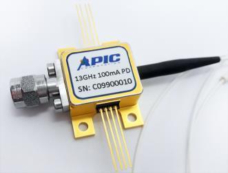 com 20 GHz High Power, High Linearity Photodiode Part #ARX-20-50-zz-DC-C-FL-FC PRODUCT FEATURES Ultra-high responsivity Very high optical power handling capability over 50 ma saturation current with