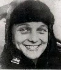 Louise Thaden First winner of "The First Women's Transcontinental Air Derby First pilot to hold the women s altitude,