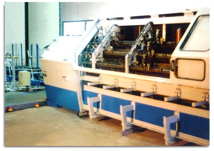 MELC straightening & cutting machines are designed for heavy duty continuous operation within the wire industry, using our 4 th generation (4G) hyperbolic roller straightening and feeding system.