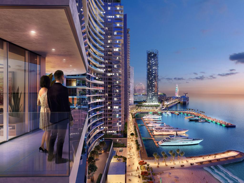 PANORAMIC SUNSET VIEWS Revel in the views of Dubai Lighthouse and