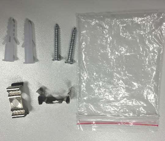 Installation -2x metal brackets -2x plastic expansion lock -2x screw -1x plastic bag (all in package) BN068C Batten: