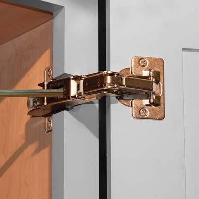BASE CORNER HINGE ADJUSTMENTS PAGE 8 BER/BSS Base Corner Hinge Adjustment Frame to Door For the full overlay Base Easy Reach (BER) and Base Super Susan (BSS) cabinets, 6 Square uses 6-way adjustable