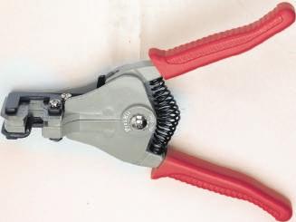 CP-380 Automatic Wire Stripper SPCC For Stranded Wires AWG 16-8 CP-246 Solar Cable Stripper Reliable stripping without damage, particularly for solar