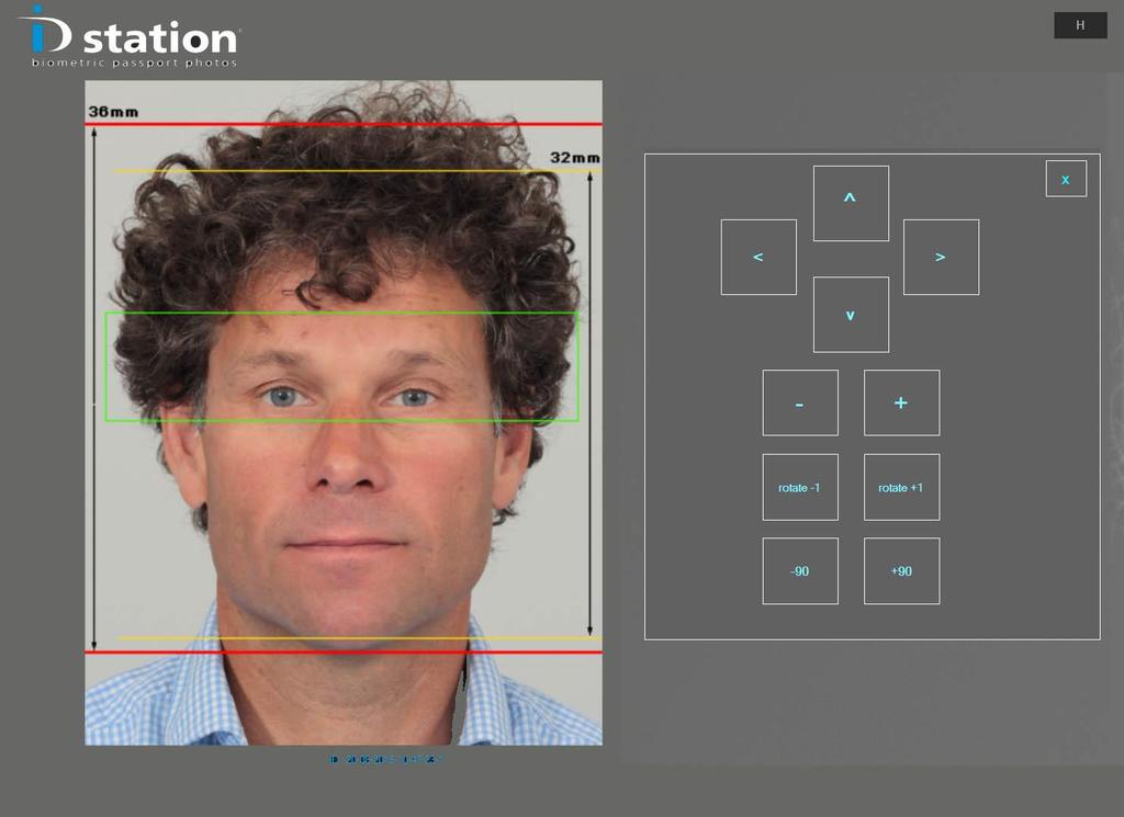 Click on the button Face size and position and you will be able to edit the face size (the - and + buttons) and position. Click on X when you re done.