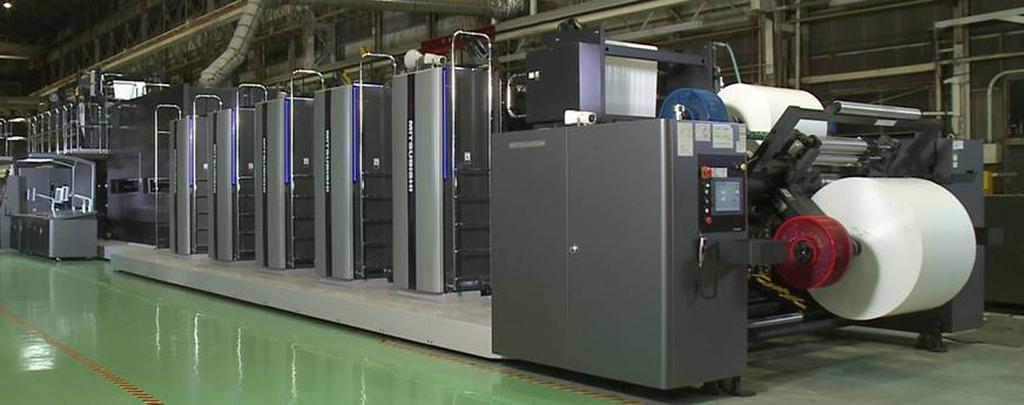 This was a five-color press equipped with the MAX Simul Changer, MAX DIAMOND EYE, and MAX Pre-Cut options. In one month, Wakakusa handled 880 jobs involving 3500 plates.