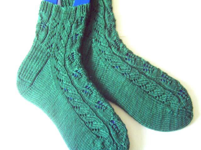 A Leafy Twist Socks This pattern is written as though you were using magic loop or two circulars. If using dpn designate two for the instep stitches and two for the sole or back of leg stitches.