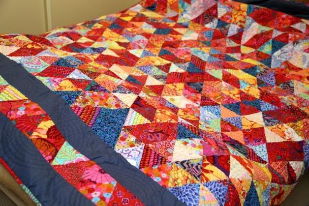 Pennant Hills Redeem by: 27 th Jan 2017  20 Patchwork Single Bed Quilt Beautiful quality Vibrant Colours 1550mm (5'1") x 2250mm