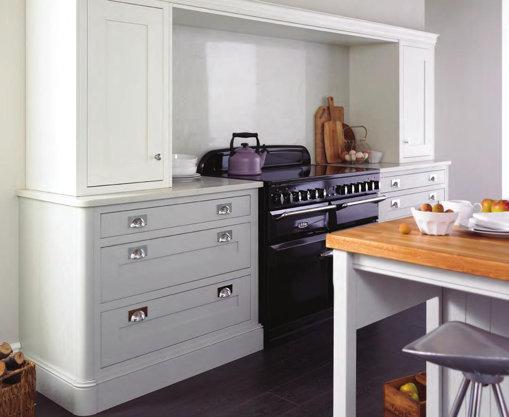 Bramham A modern shaker in-frame design with clean door proportions makes this range a sophisticated classic design, finished with chrome cup handles and matching knob made in Birmingham.