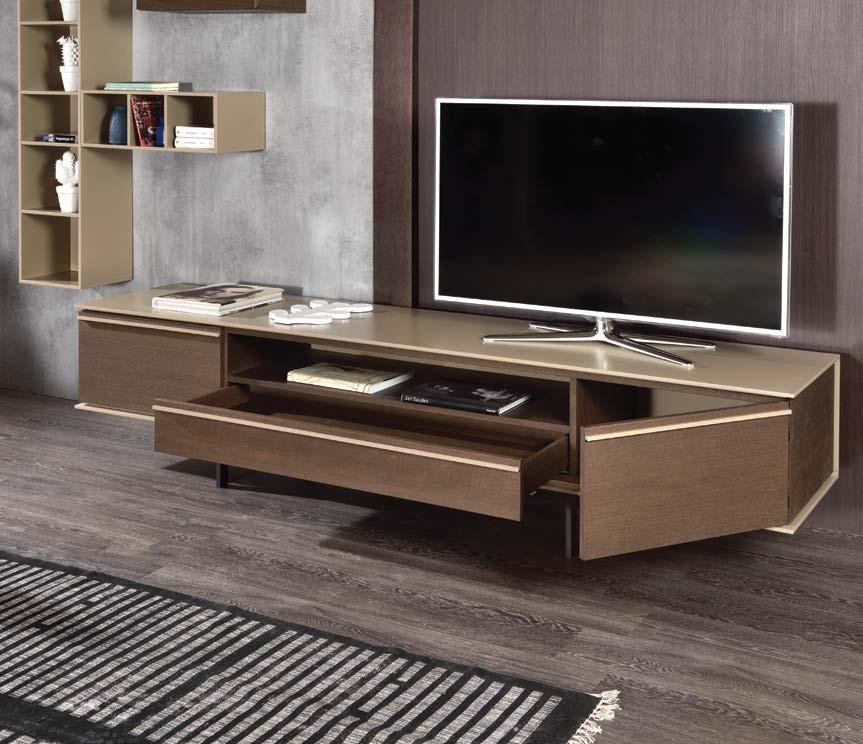 TV Sets Entertainment returns home Spend some relaxing and fun time with your beloved ones.