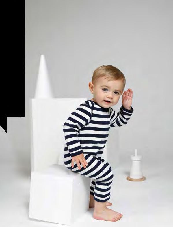 BABY LONG SLEEVE BODYSUIT ORGANIC COTTON Envelope neckline / Binding at sleeve ends for shape retention / Soft and stretchy / Self-coloured poppers