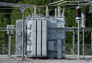 very high voltages needed to transmit electricity through the National Grid power lines. The principles are the same.