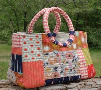 00 + pattern + fabric + supplies The Maxwell Bag is a sturdy bag for shopping, quilting, sewing supplies or