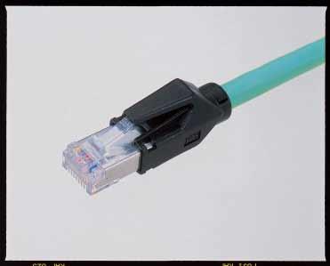 Supports Gigabit Ethernet (BASE-T) and Fast Ethernet (BASE-TX) high-speed LAN transmission. 2.
