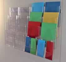 BROCHURE HOLDERS G5 WALL-STRIP BROCHURE SYSTEM AP1528 - Complete kit for 16 x A4 brochures. Each kit contains: 1 1 x AP1535 - Aluminium wall strip - 950mm (L) 2 3 4 32 x AP1531 - Joining clips.