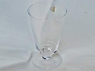 00 Clear Curved Lip Glass Vase 14
