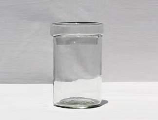00 Medium Jar With Glass