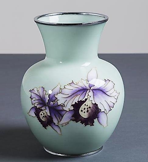 27 cm Japanese vase