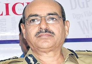 Sudeep Lakhtakia appointed as new DG of National Security Guard CRPF special DG Sudeep Lakhtakia has been appointed as the new chief of National Security Guard.