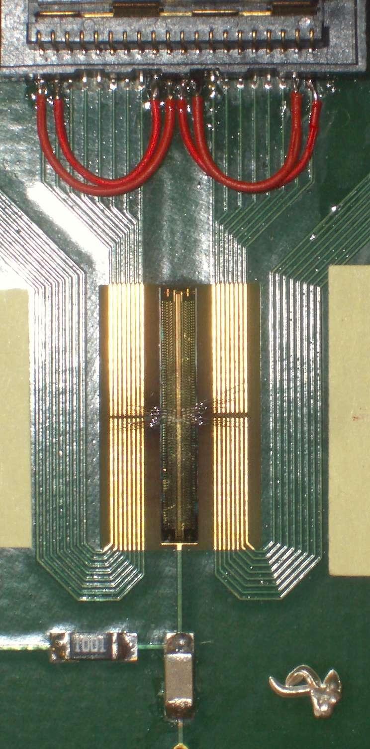 Sensors GaAs/InGaAs 1-dim photodiode array 512 diodes, 25µm x 500µm Hamamatsu G9494-512D Off-the-shelf Why GaAs?