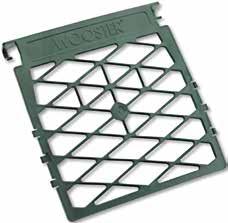 R007 Snap Screen 14480-5 12 2-Gallon Metal Grid Expanded wire with reinforced edges on all sides Flat design fits 2-gallon buckets, 9 L x 7 1 2 W UPC Case Cat. No. & Description 0-71497- Qty.