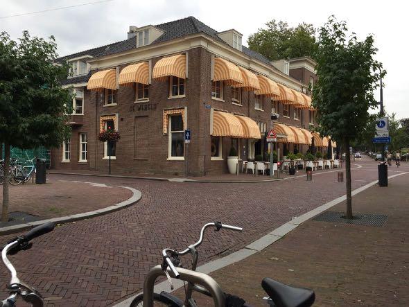 HOTEL DE WERELD (MEANING HOTEL THE WORLD) IN WAGENINGEN WAS THE SITE OF THE CAPITULATION OF THE GERMAN TROOPS IN THE NETHERLANDS ON 5 AND 6 MAY 1945, AND THE END OF GERMAN OCCUPATION DURING WWII.