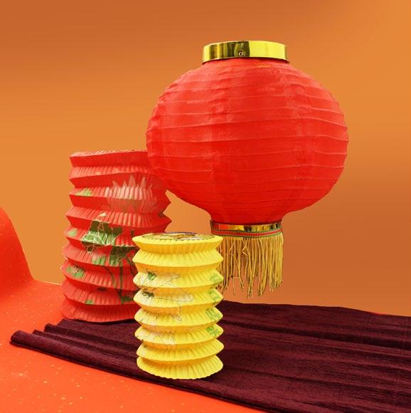 Lanterns 燈籠 Paper Lantern 風琴燈籠 come in assorted colours Large 16cm 2 / Small 10cm 1 Traditional Red Gauze