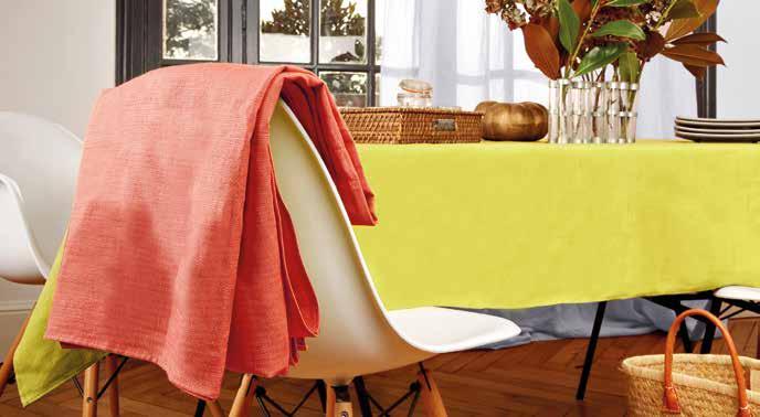 THE TABLE COLOURED TABLE LINEN ON REQUEST Plain - Cotton/Polyester or Linen/Polyester - Various colours - Weight: 220 gsm PLAIN TABLECLOTH