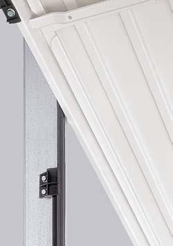 trap guard By flexible weather seals on door leaf and frame as well as PVC covers for the lifting