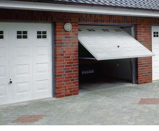 The arrangement of the panels is precisely matched to the respective door size of your single or double garage.