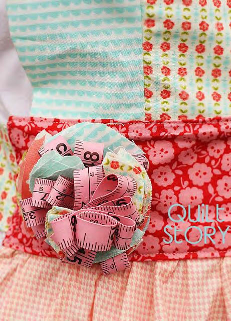 Using the scallop pattern {in the Printer Friendly Version}, trace onto the wrong side of your fabric and create four full scallops. Take the wrong sides of the scallop fabrics and pin together.