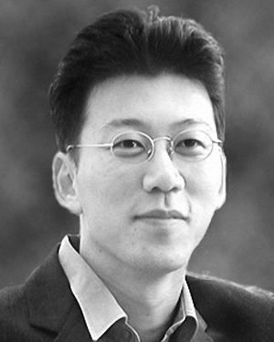 Youchul Jeong received the B.S., M.S., and Ph.D. degrees in electrical engineering from Korea Advanced Institute of Science and Technology, Daejeon, Korea, in 1999, 2001, and 2006, respectively.