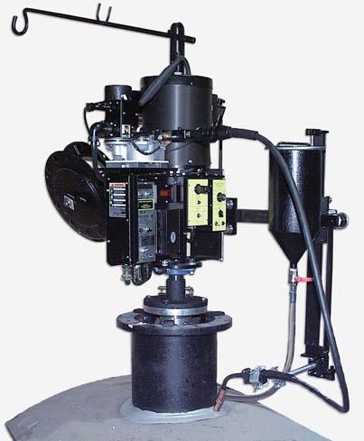 Circle Welders CW-11 The CW-11 Circle Welder (CWO-1100) is equipped for Sub-Arc, MIG and Flux Core welding on large vessels, domed heads and flat surfaces.